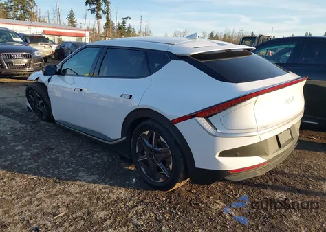 2025 Kia Ev6 Light Long Range z USA, uszkodzony, nr VIN 5XYC3DJC4SG007812